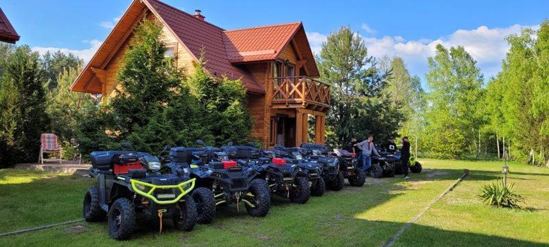 Готель Osrodek Wypoczynkowy Ranczo Окунінка Екстер'єр фото